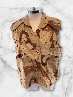 Vintage 80’s PASGT Vest Cover Mens Small/Medium Desert Color Camo Military USGI
